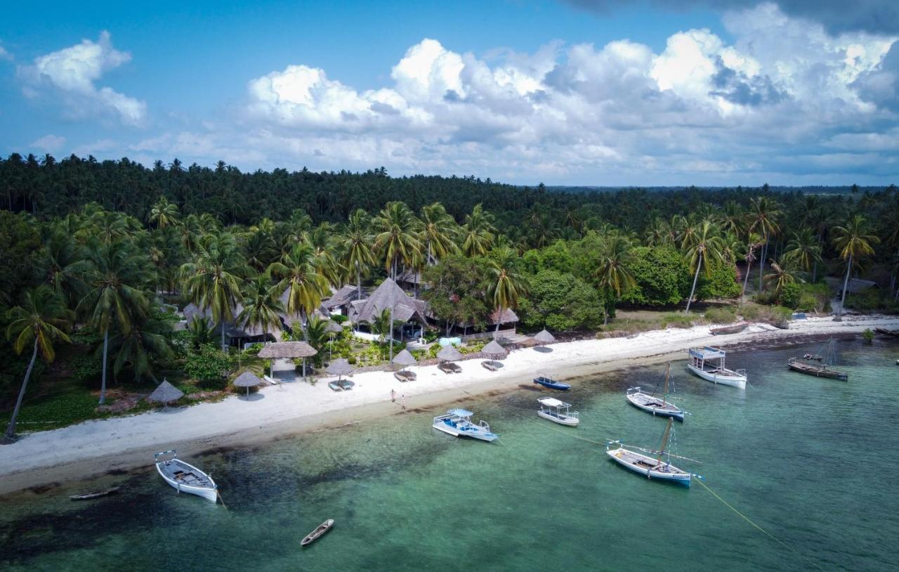 Hotel Butiama Marine Camp à Utende Extérieur photo
